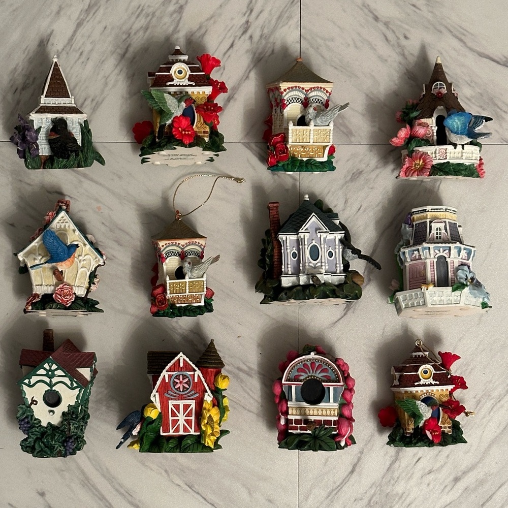 1997 Hamilton Collection Springtime Victorian Bird Houses collection